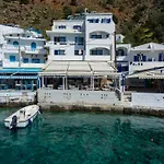 Kyma 2* Loutro