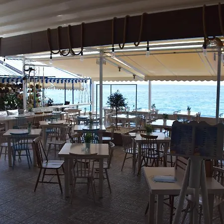 Πανδοχείο κύμα Λουτρό