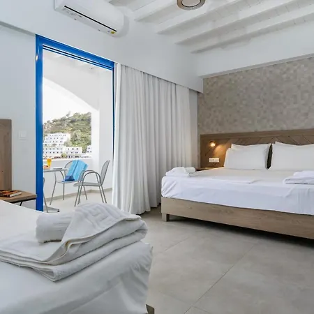 Kyma 2* Loutro