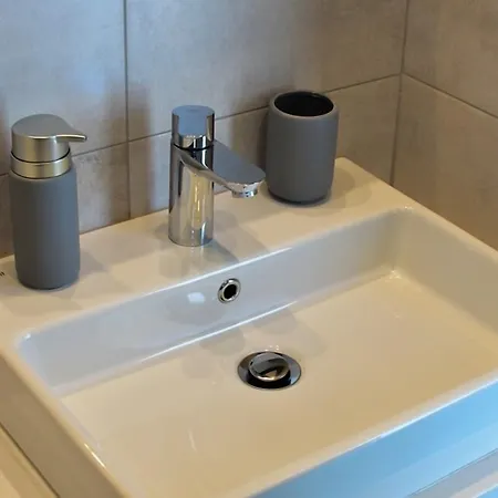 Penzion Kyma Loutrá